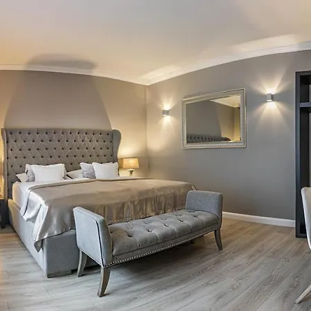 Rango Hotel Pilsen