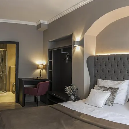 Rango Hotel Pilsen