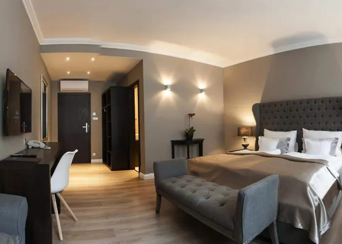 Rango 4* Pilzno